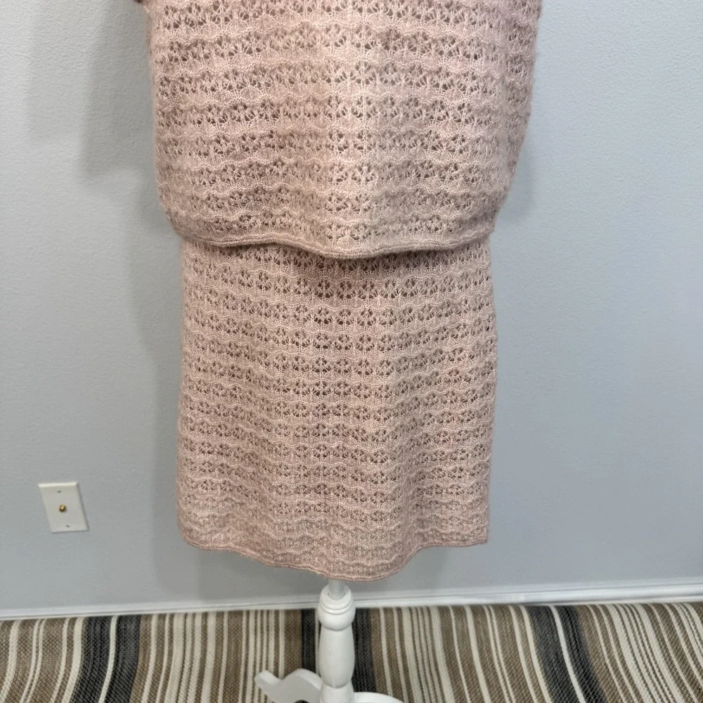 House Of Harlow 1960 2 Piece‎ Women's Sweater Skirt Large Pink Textured Knit